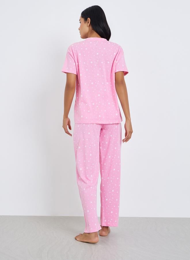 Styli Star Print Round Neck T-Shirt and Pyjama Set - Image 4